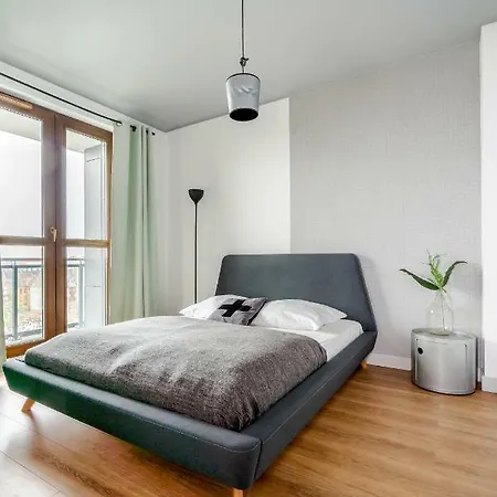 Apartment Up'arts